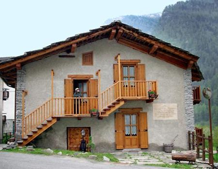 Agriturismo Il Mulino Delle Fucine Villa Casteldelfino Buitenkant foto